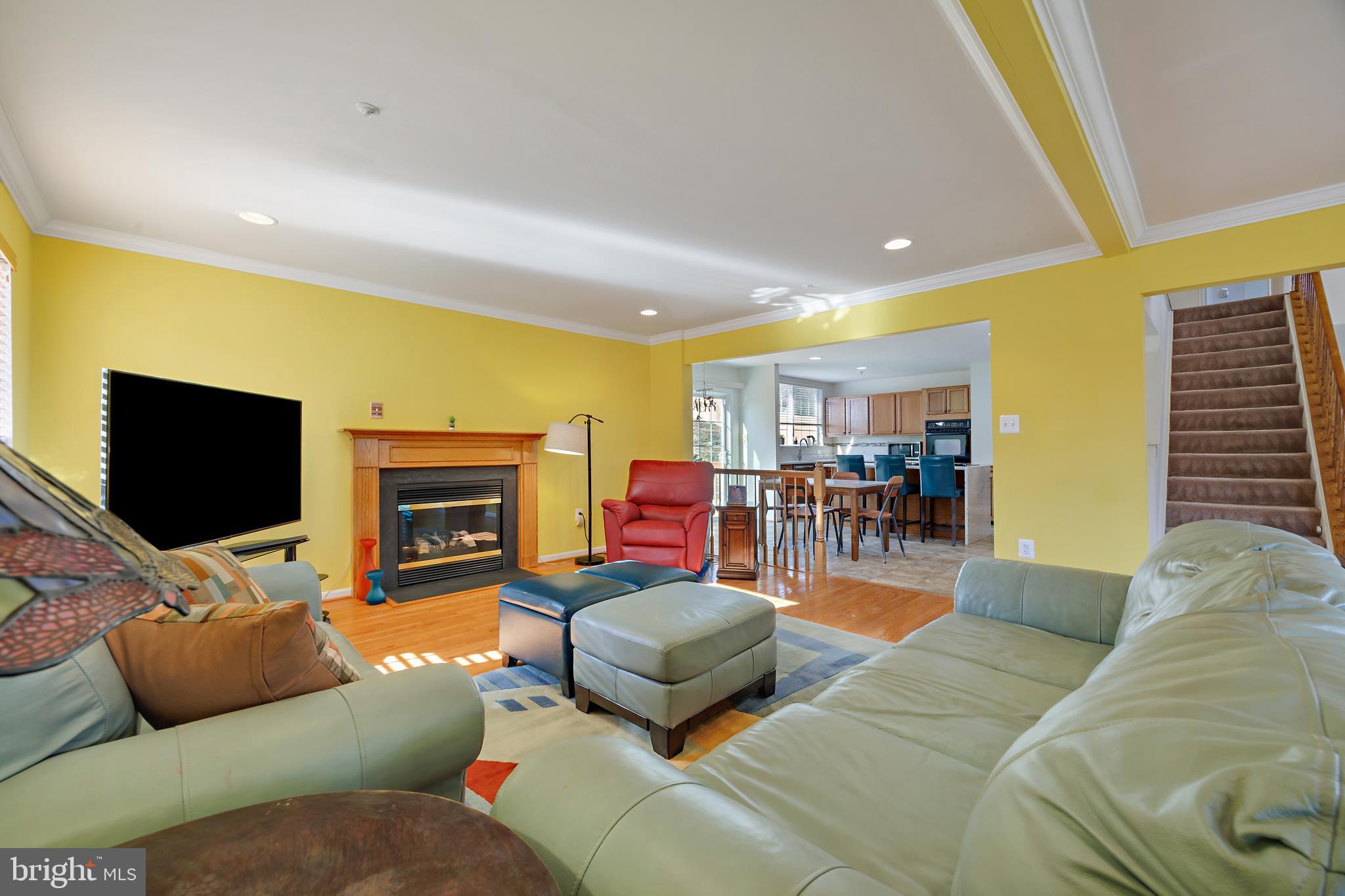 ARAGONA VILLAGE - Residential