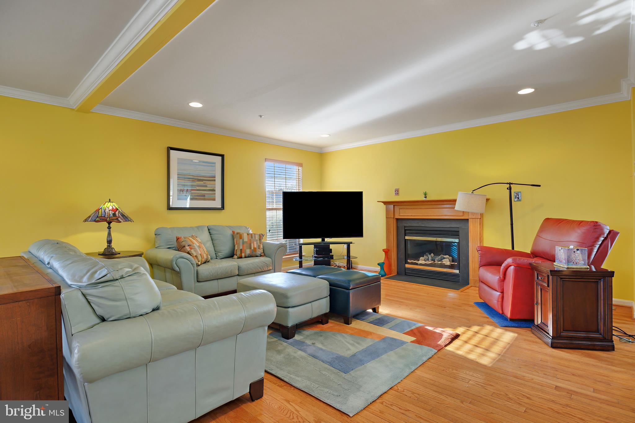 ARAGONA VILLAGE - Residential