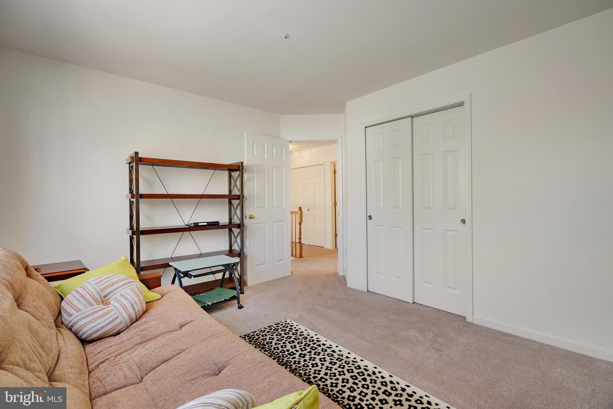 ARAGONA VILLAGE - Residential