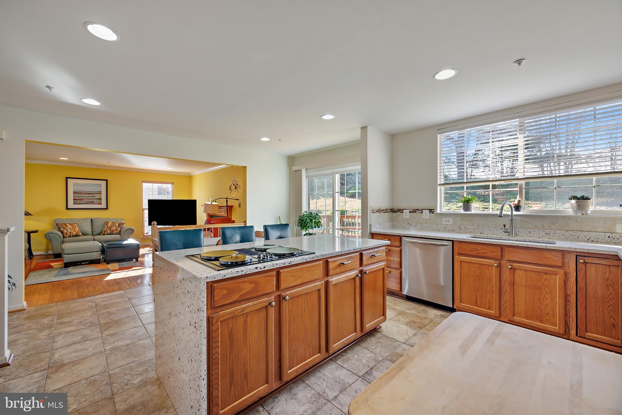 ARAGONA VILLAGE - Residential