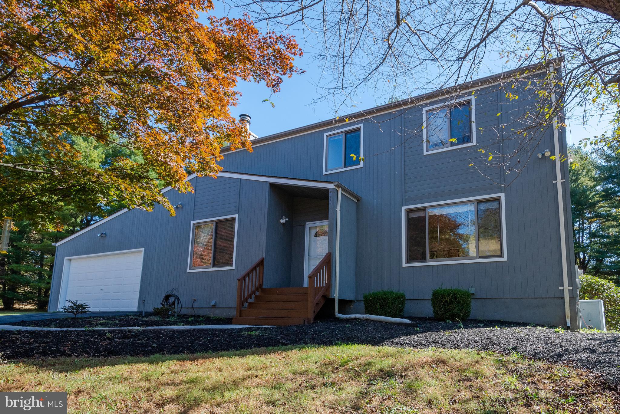 AUTUMN WINDS - Residential