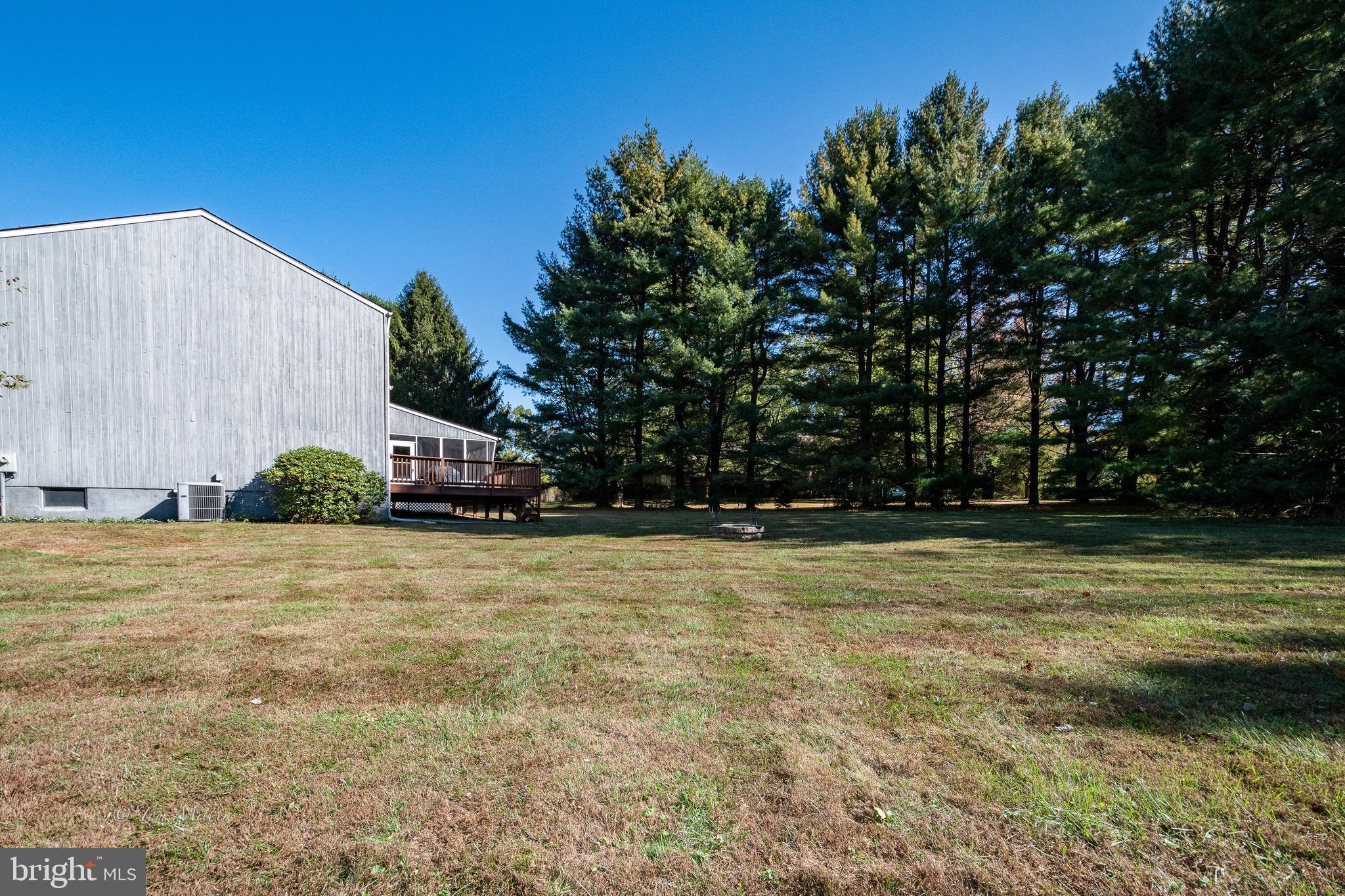 AUTUMN WINDS - Residential