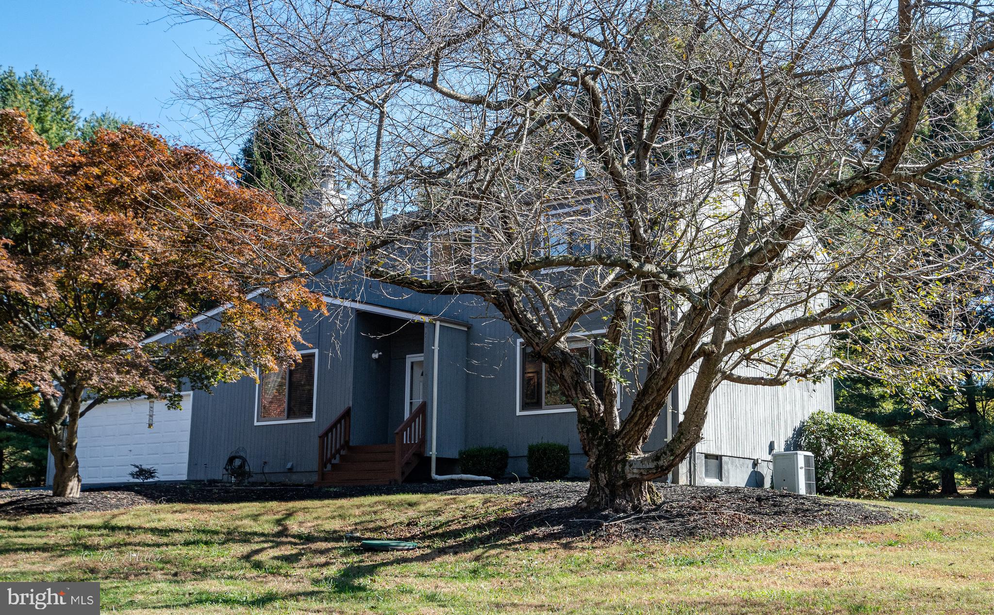 AUTUMN WINDS - Residential