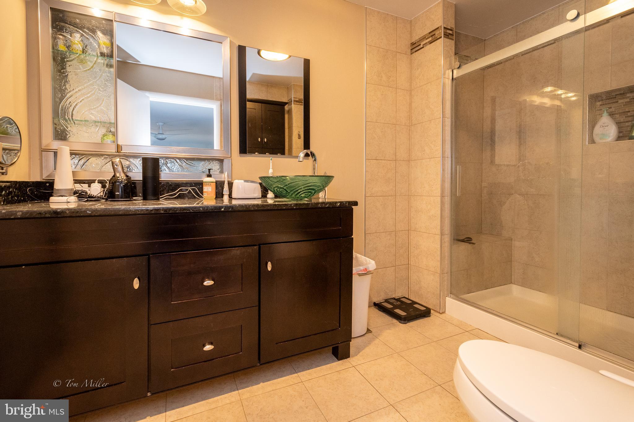 AUTUMN WINDS - Residential