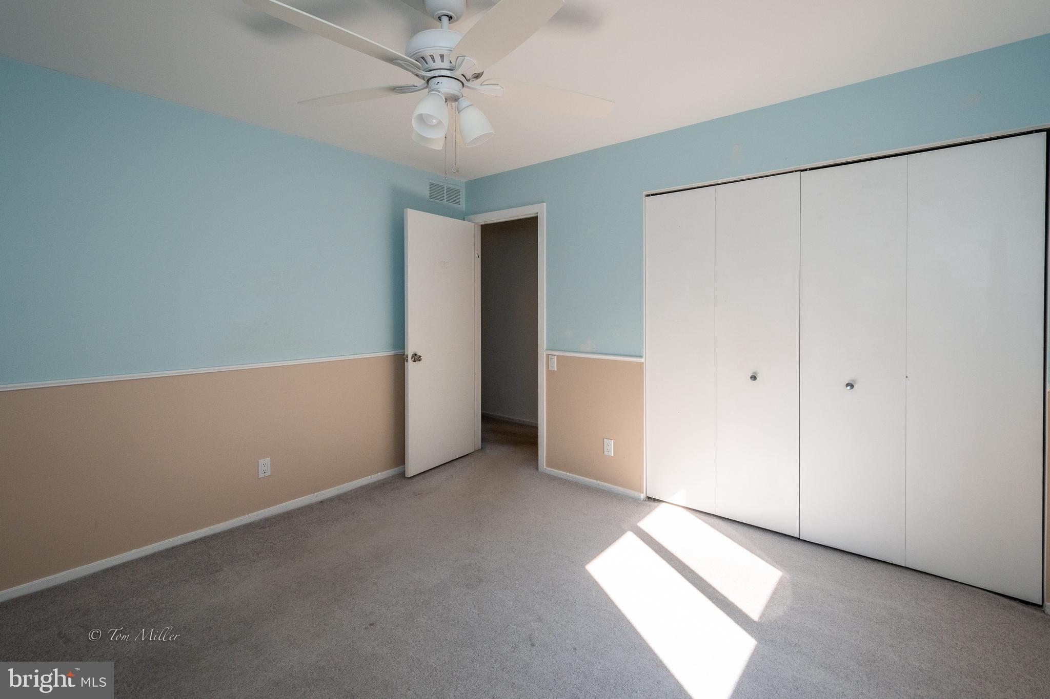 AUTUMN WINDS - Residential