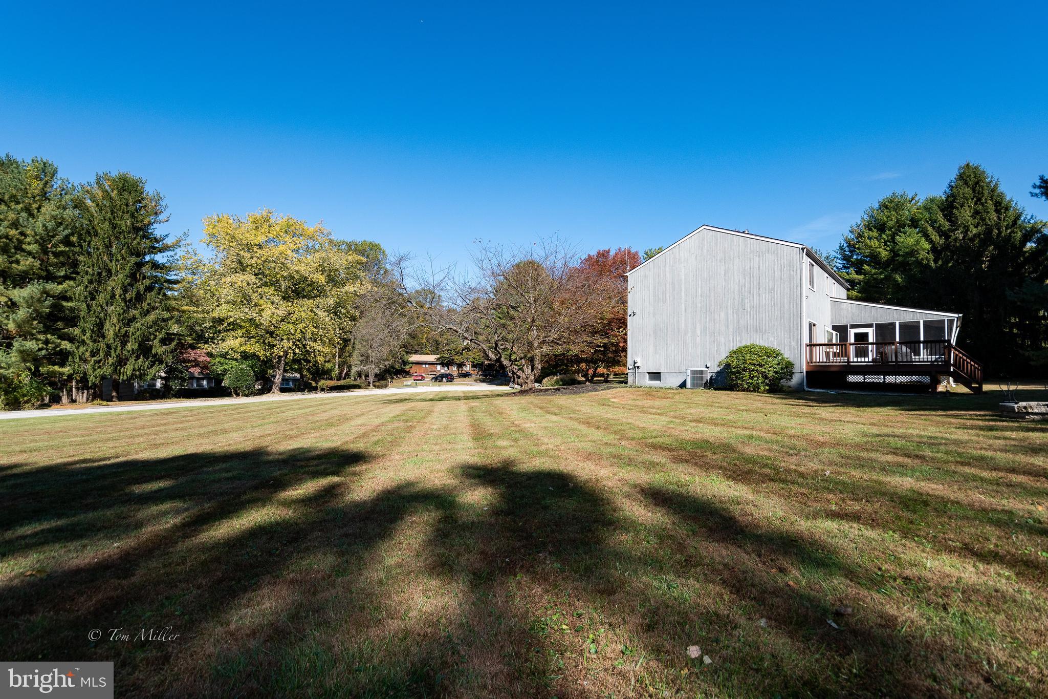 AUTUMN WINDS - Residential
