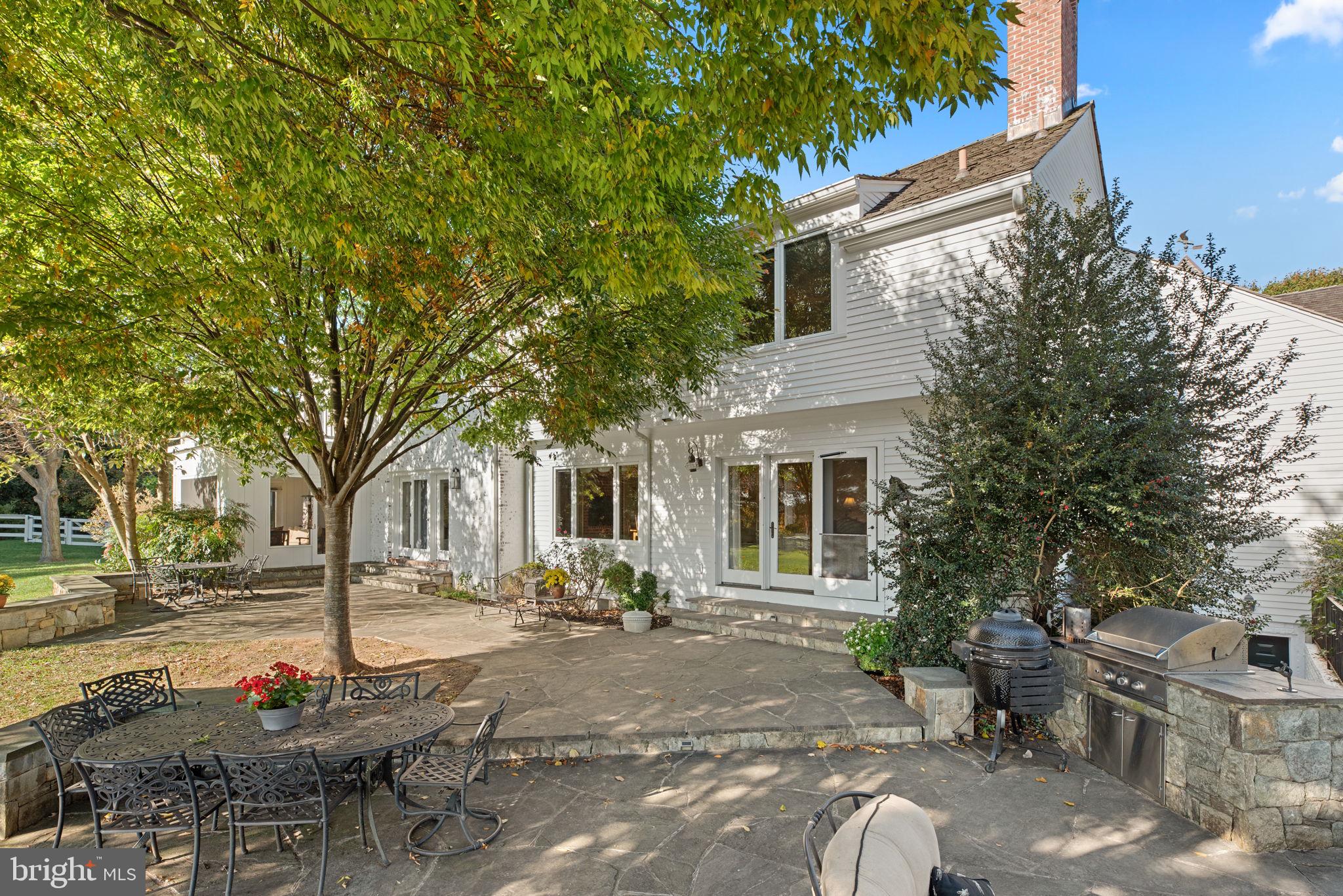 PATERNAL GIFT FARM - Residential