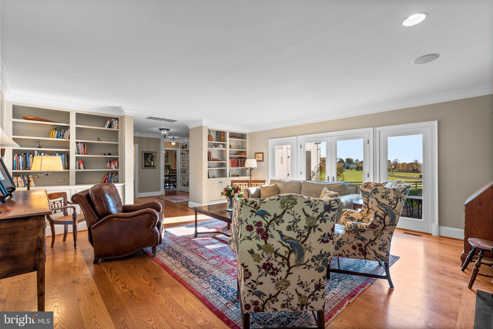 PATERNAL GIFT FARM - Residential