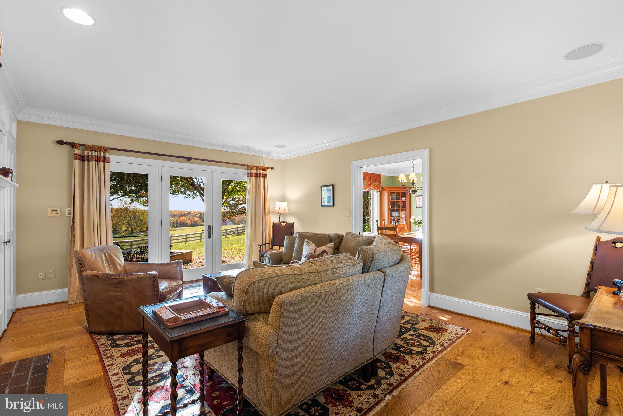 PATERNAL GIFT FARM - Residential