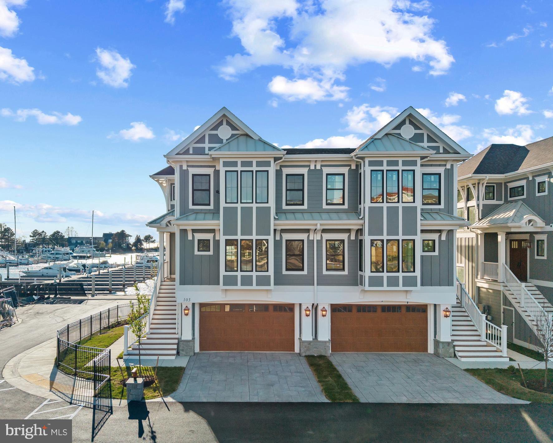 BAY BRIDGE MARINA - Residential