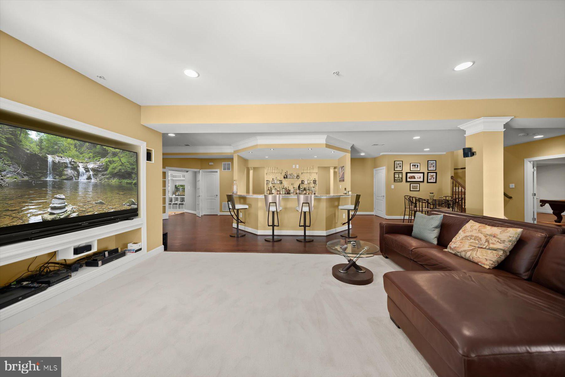 WESTWOOD - Residential