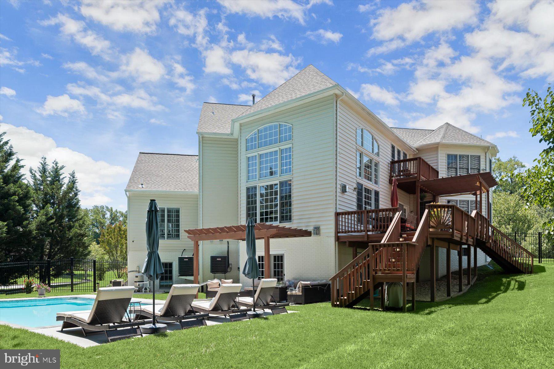 WESTWOOD - Residential