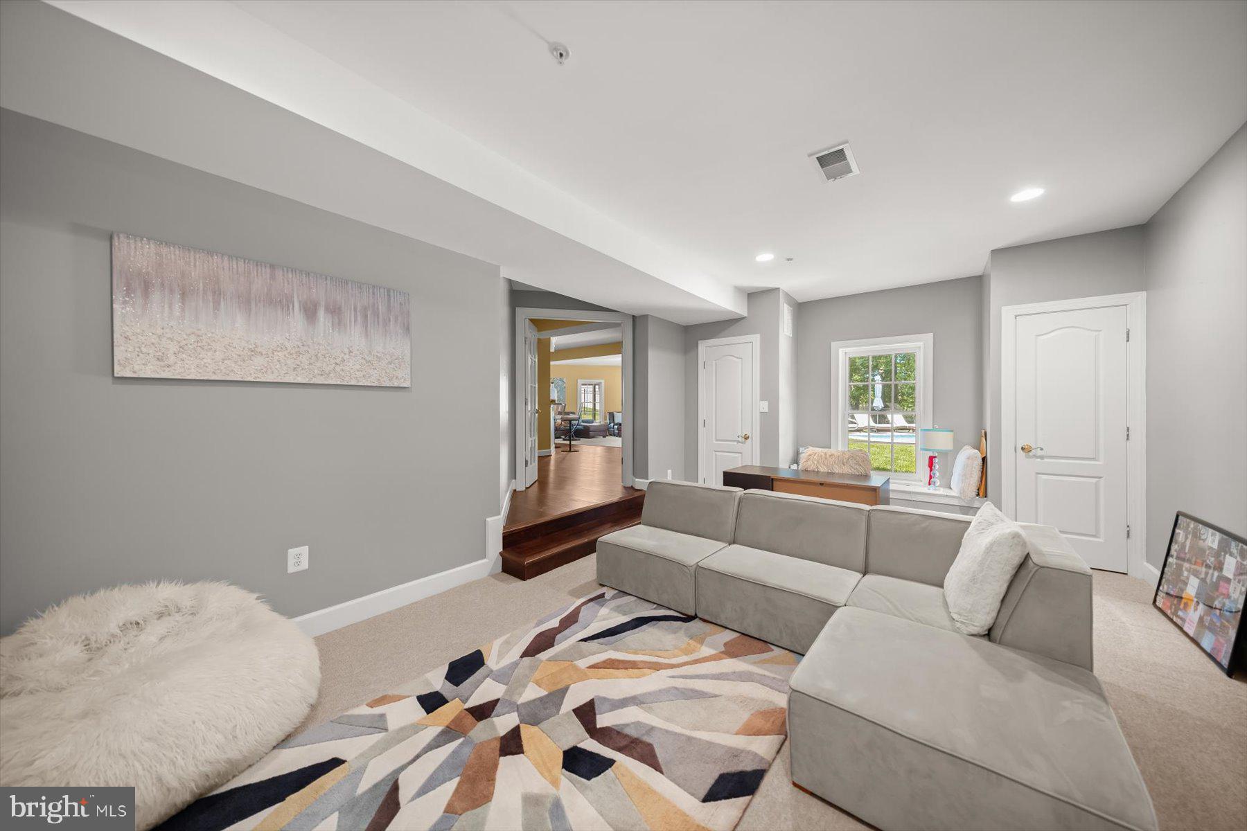 WESTWOOD - Residential