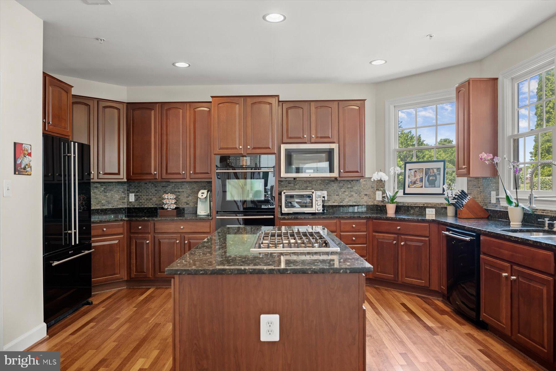 WESTWOOD - Residential