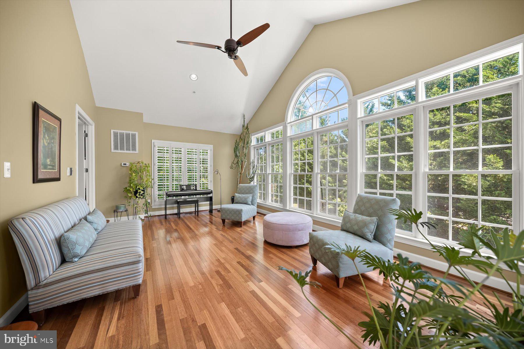 WESTWOOD - Residential