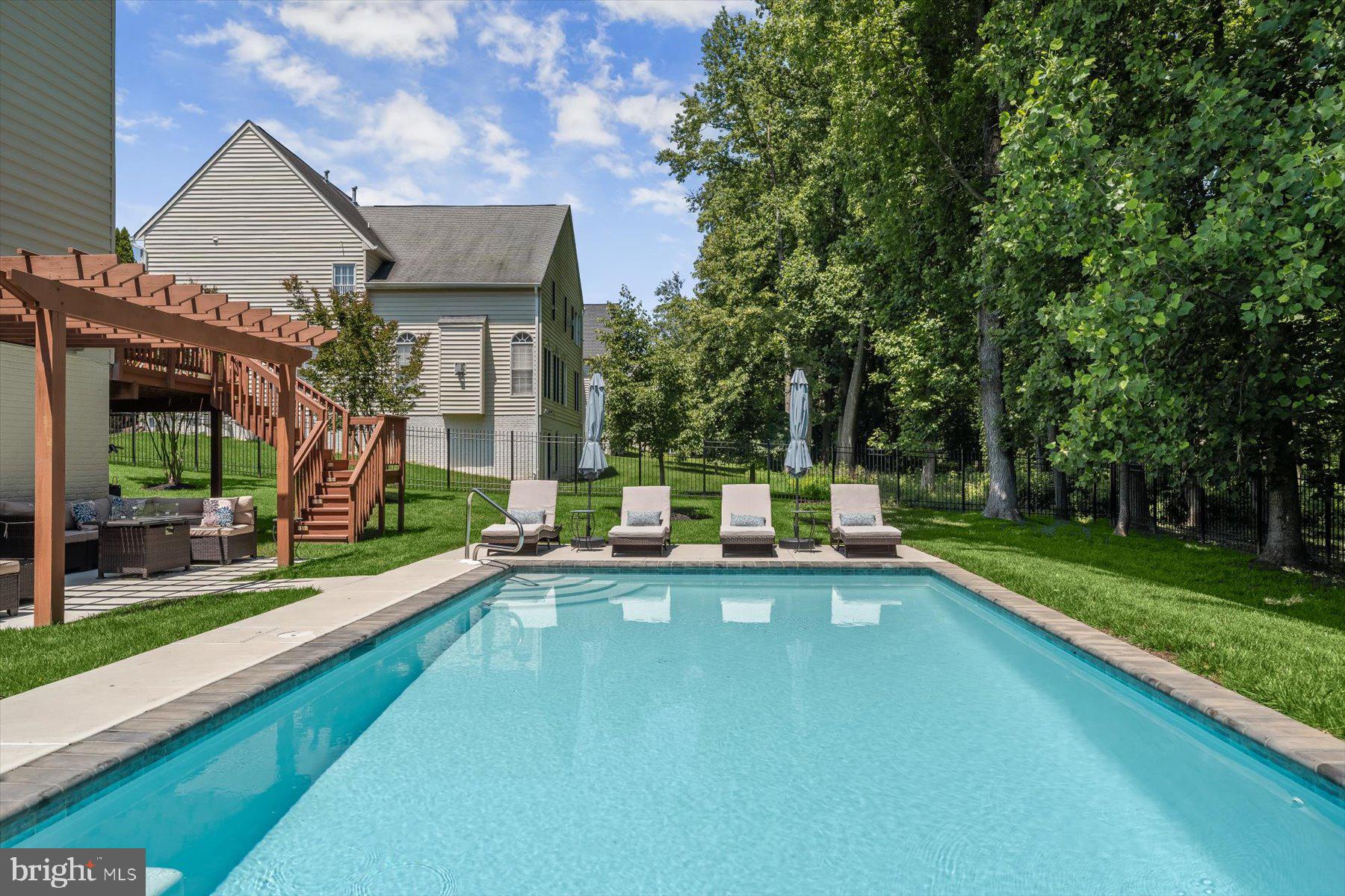 WESTWOOD - Residential