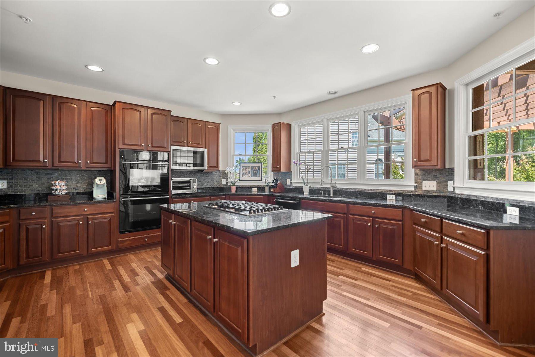 WESTWOOD - Residential