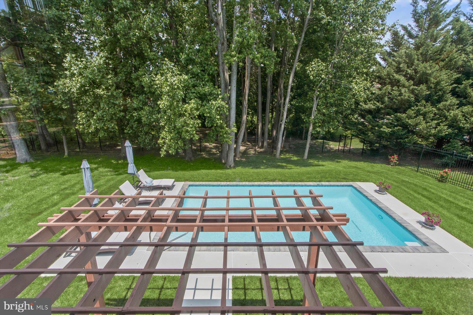 WESTWOOD - Residential