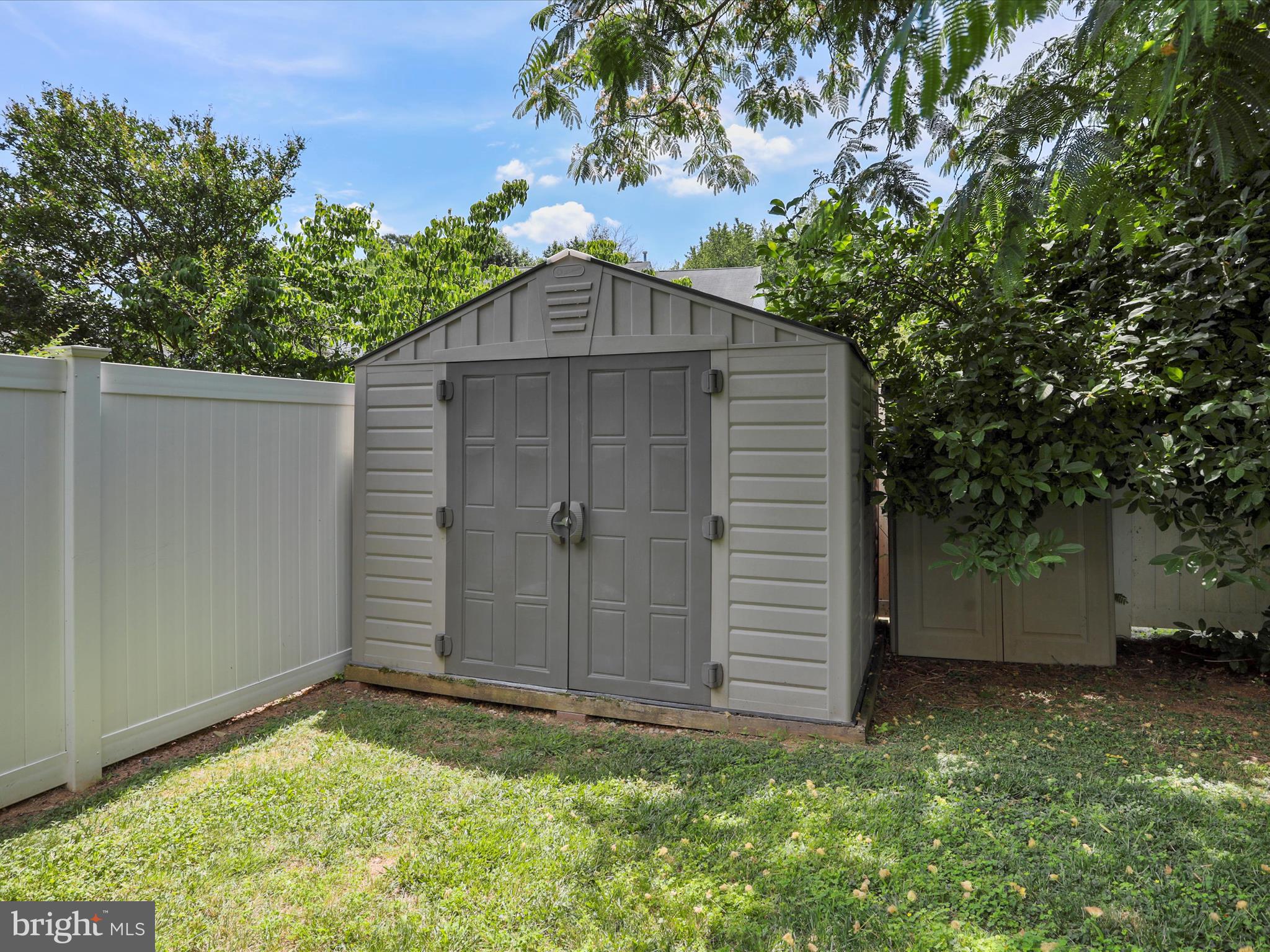 CANAL RUN - Residential