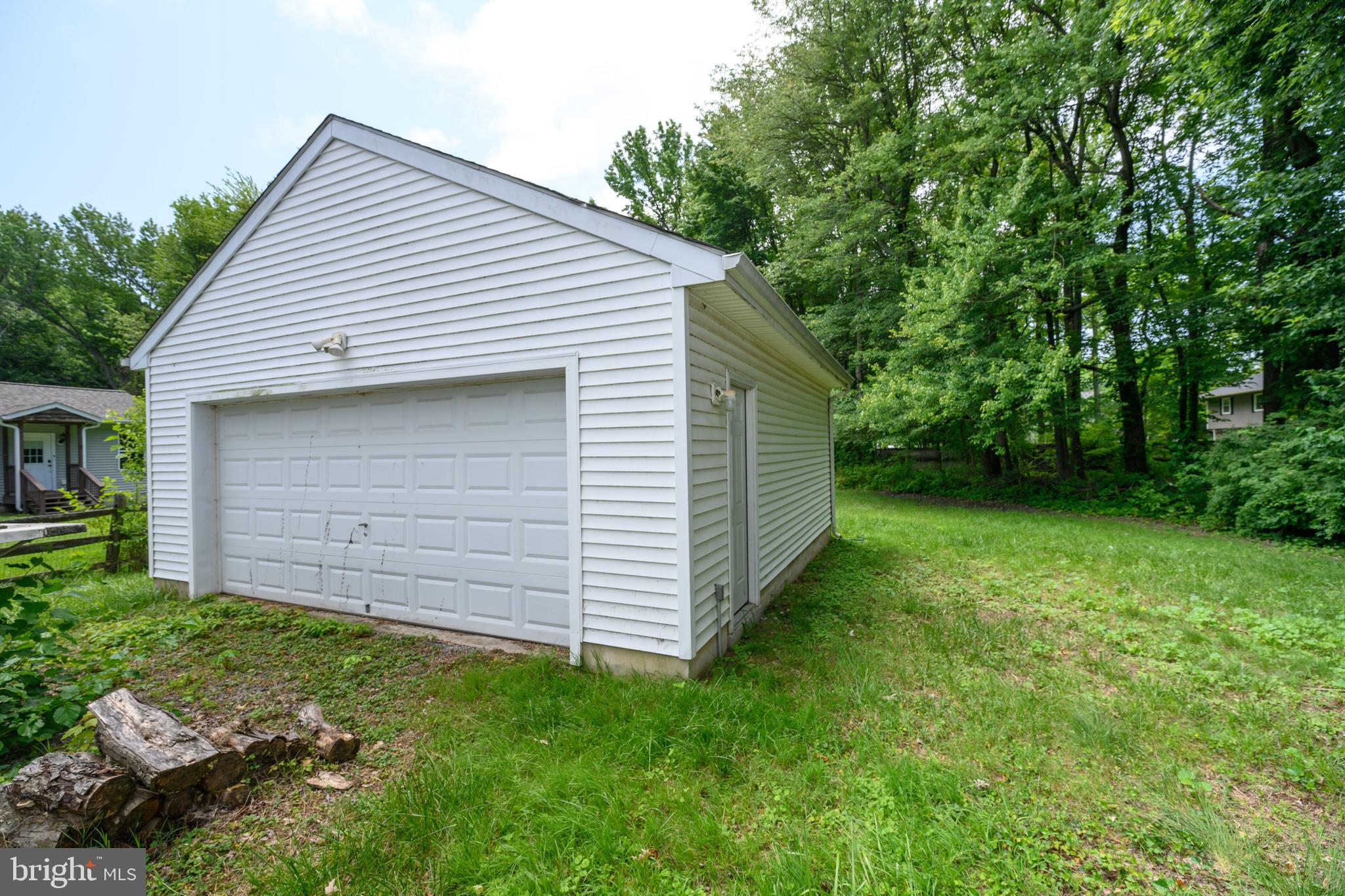 321 LOTS ROAD A