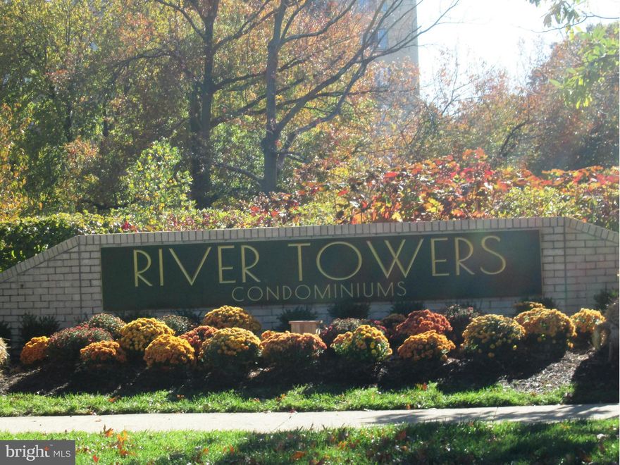 Fantastic opportunity to own this nice one bedroom condo! Natural light along with fresh neutral paint and all new carpet  make this home light and bright.  Lovely views of River Towers 26 acres.  All utilities as well as Pool Tennis, Basketball, Fitness Center, and ample parking included in the condo fee.  Close to shopping, Mt Vernon Bike Trail and on a public bus route!