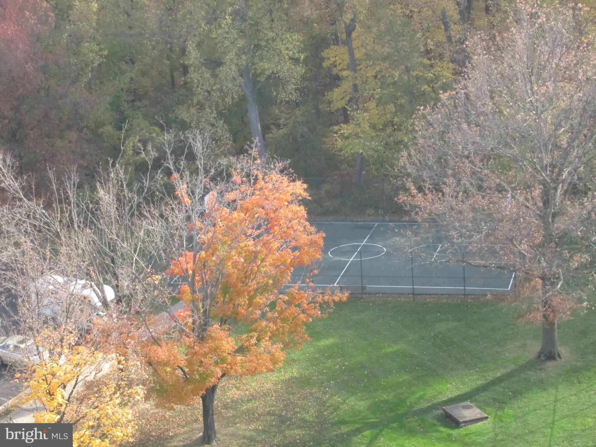 RIVER TOWERS - Residential