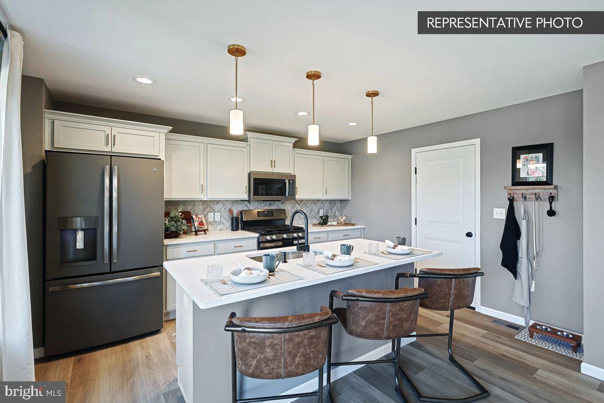 THE HORIZON AT BRUSH VALLEY - Residential