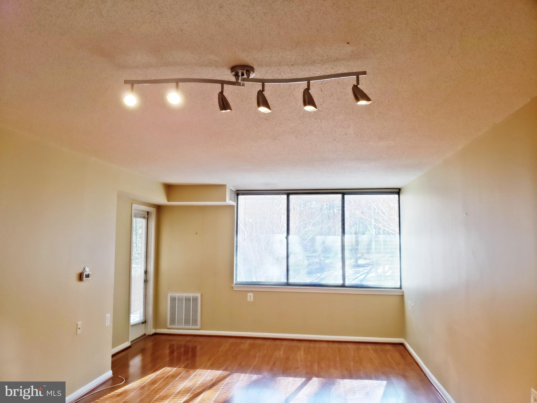 GROSVENOR PARK - Residential Lease