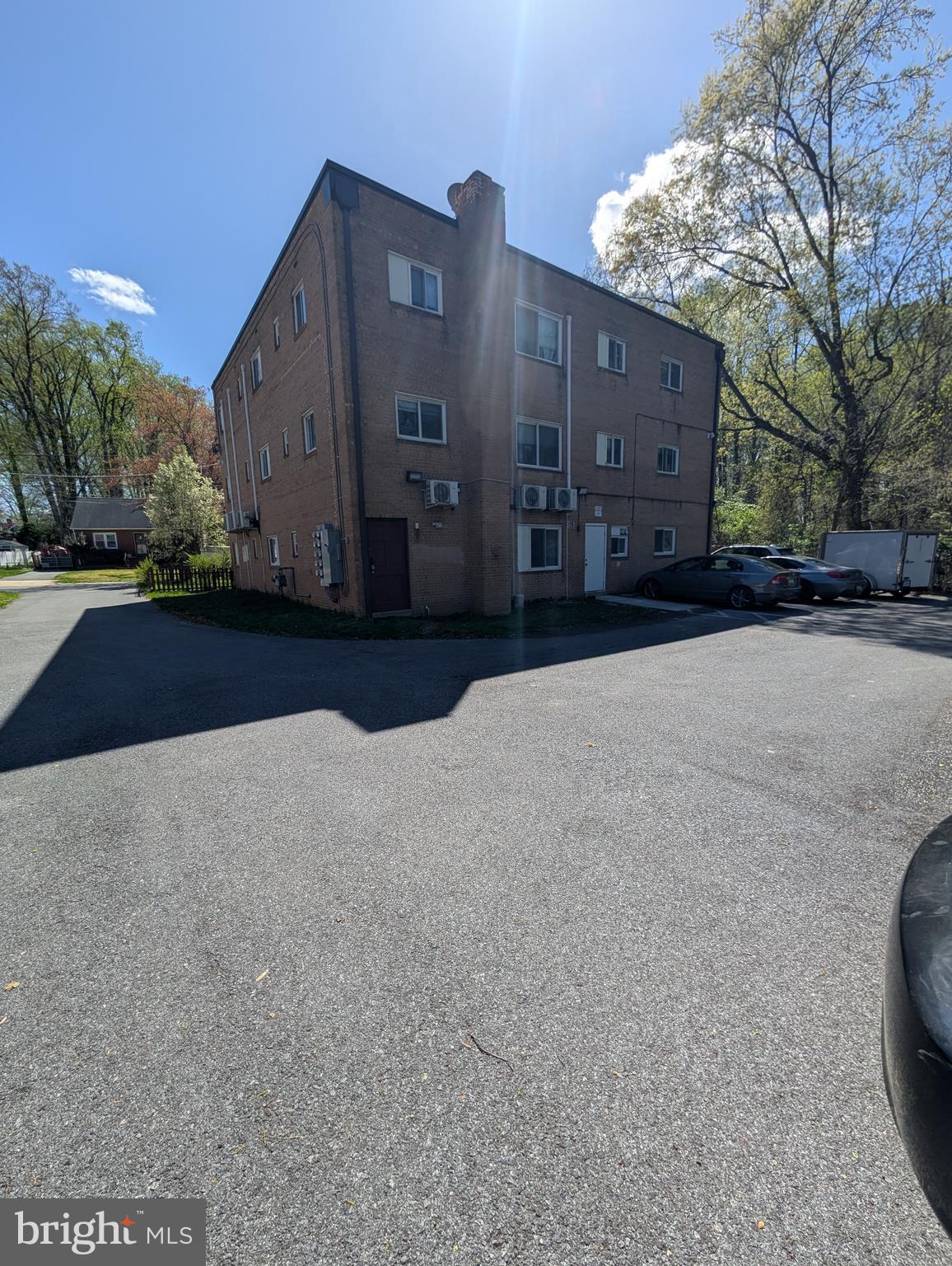 BEALLS - Residential Lease