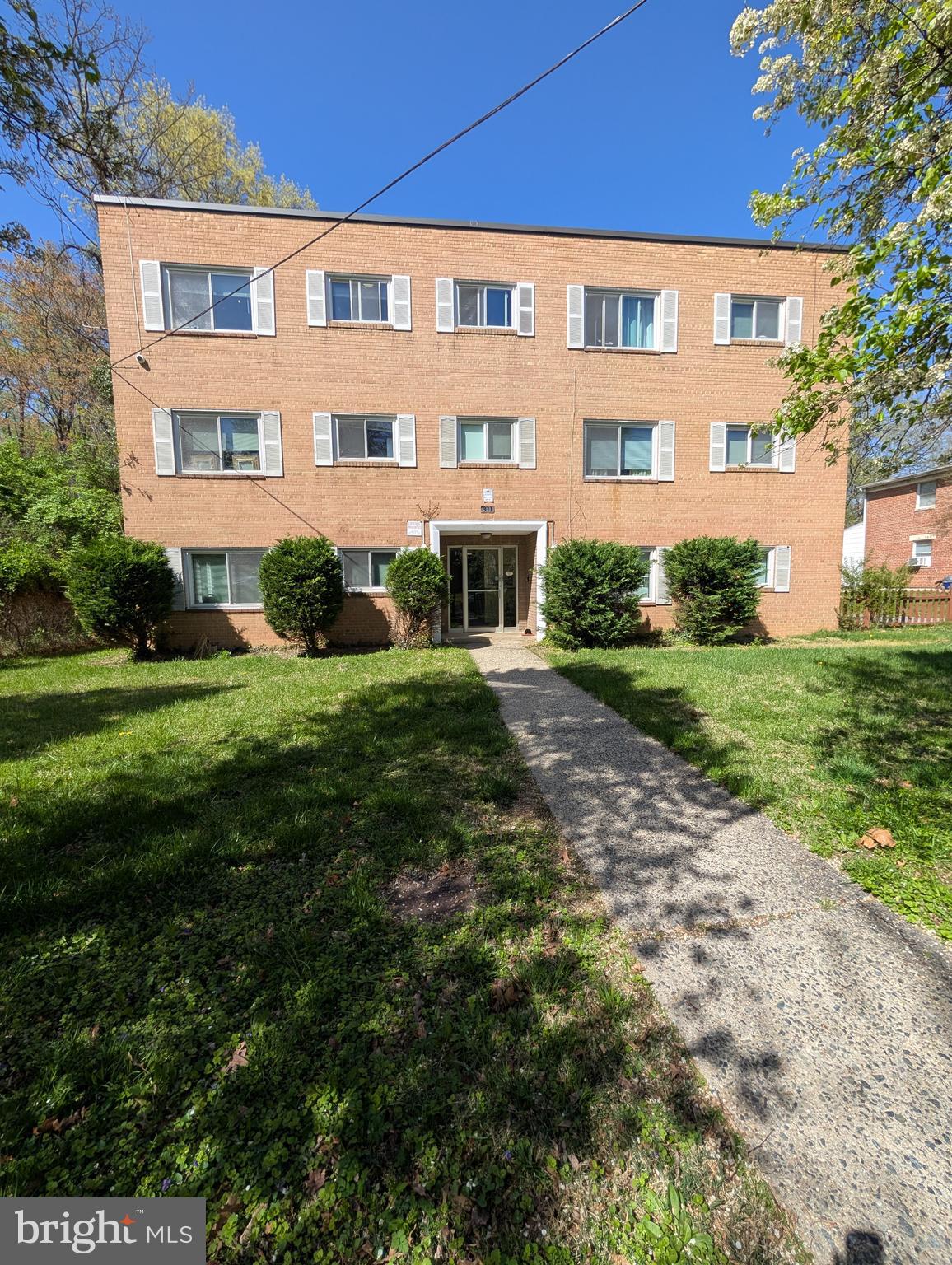 BEALLS - Residential Lease