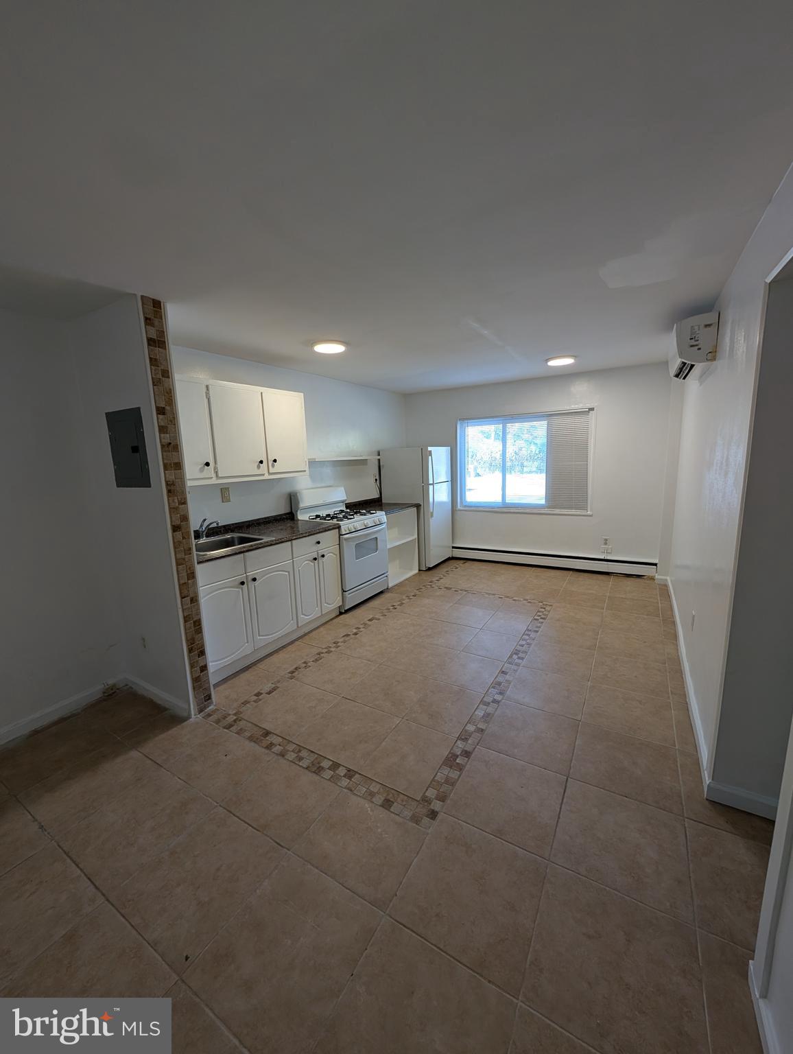 BEALLS - Residential Lease