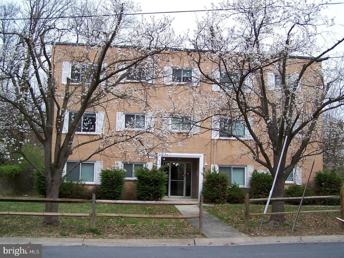 BEALLS - Residential Lease