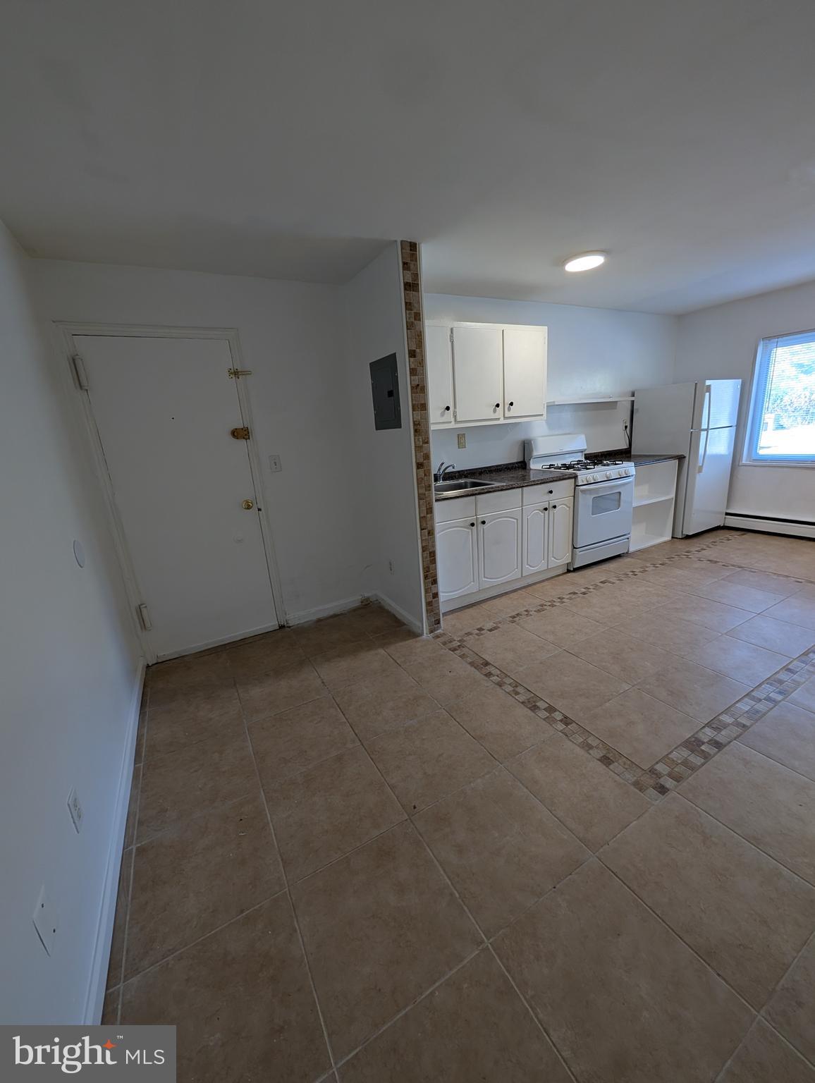 BEALLS - Residential Lease