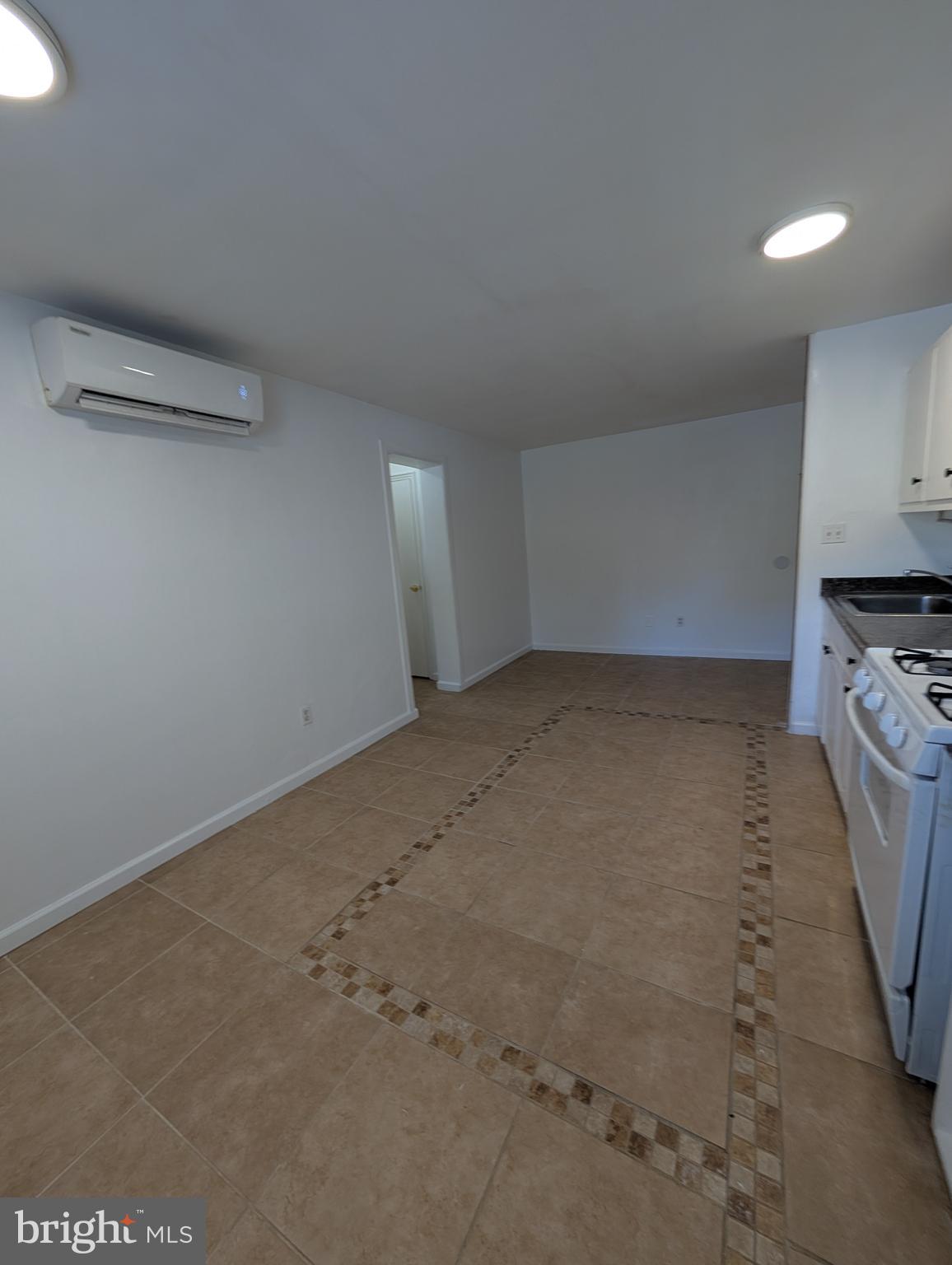 BEALLS - Residential Lease