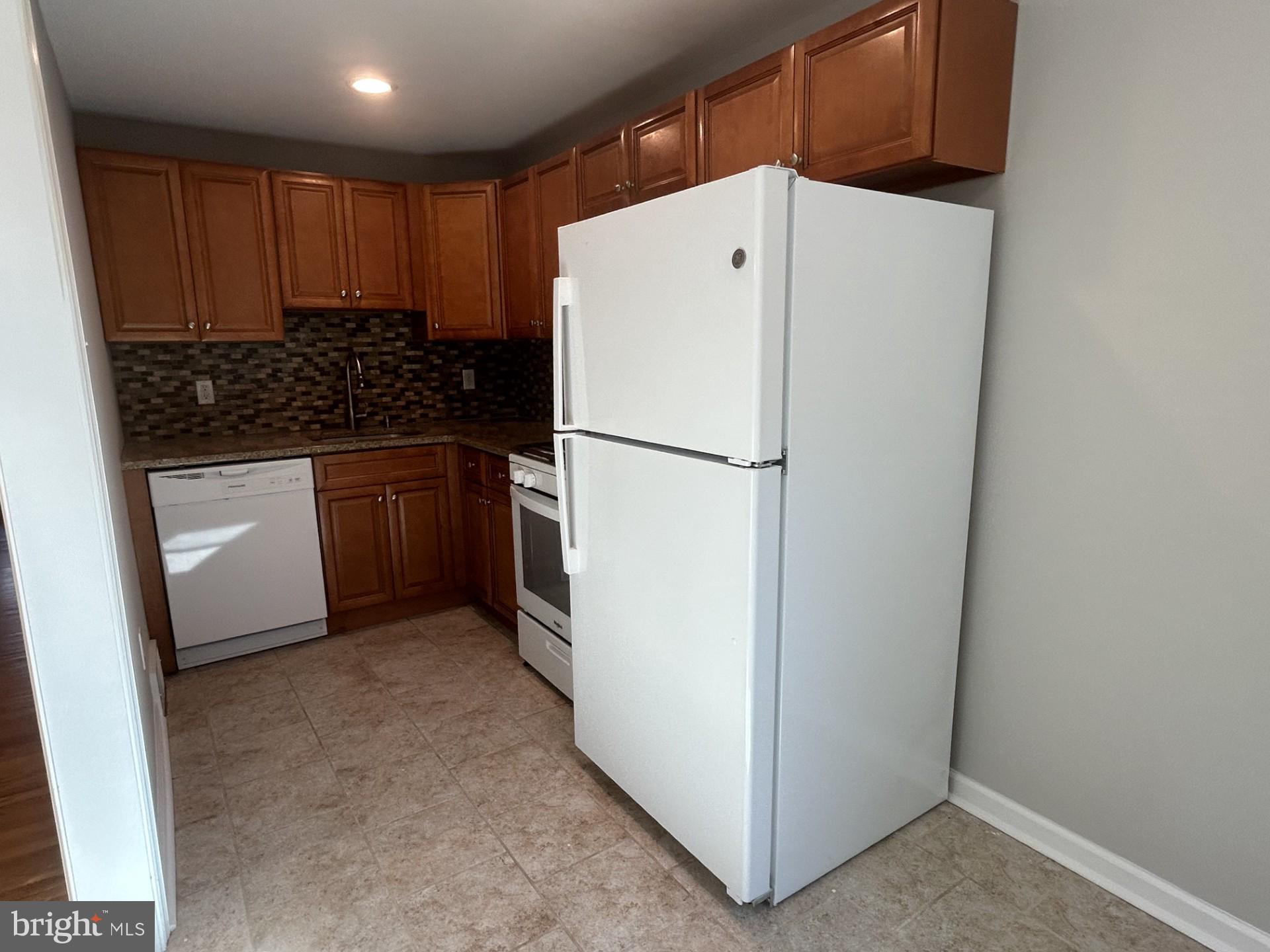 BRIARCLIFFE - Residential Lease