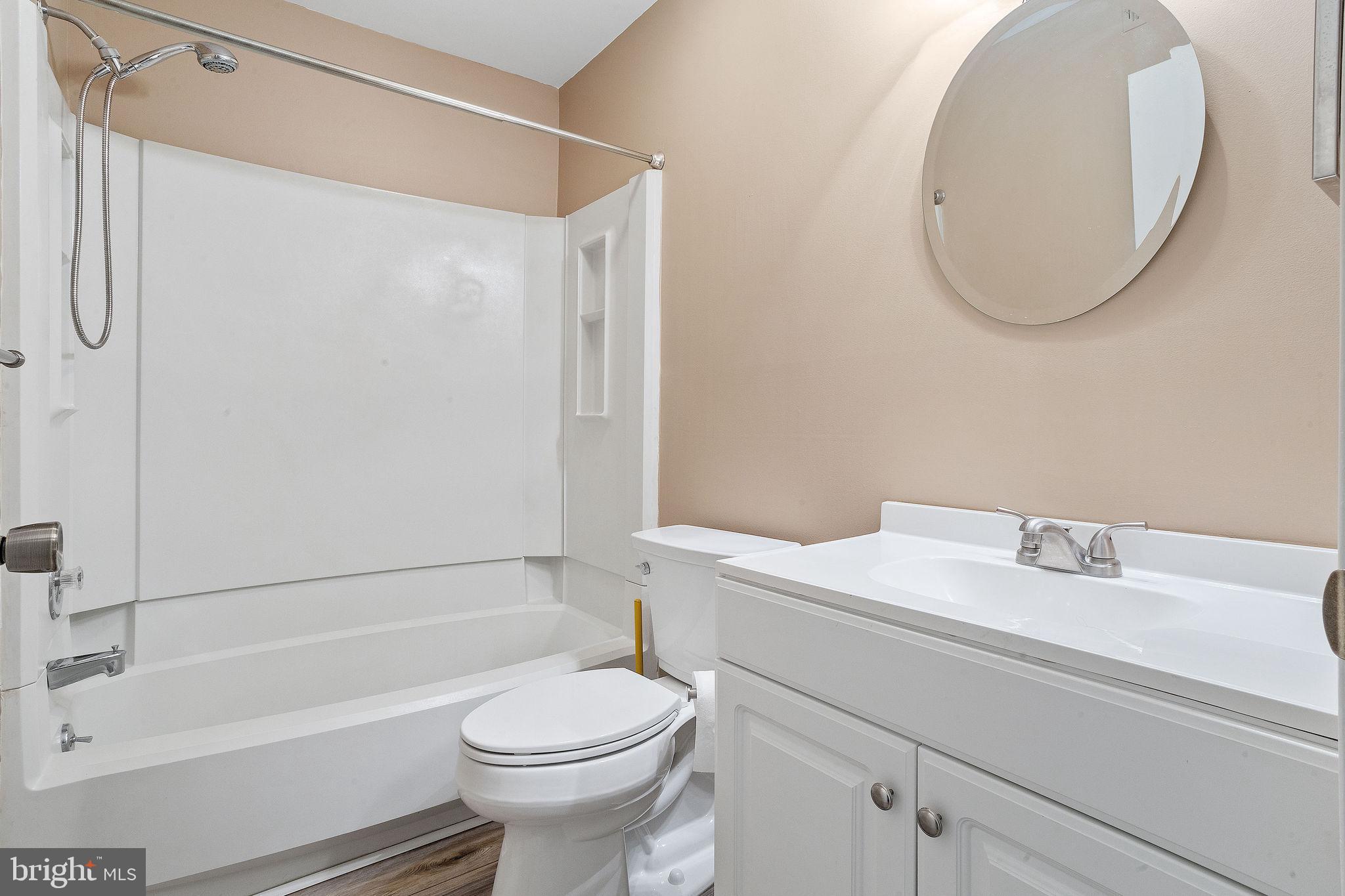 MARLTON MEETING - Residential Lease