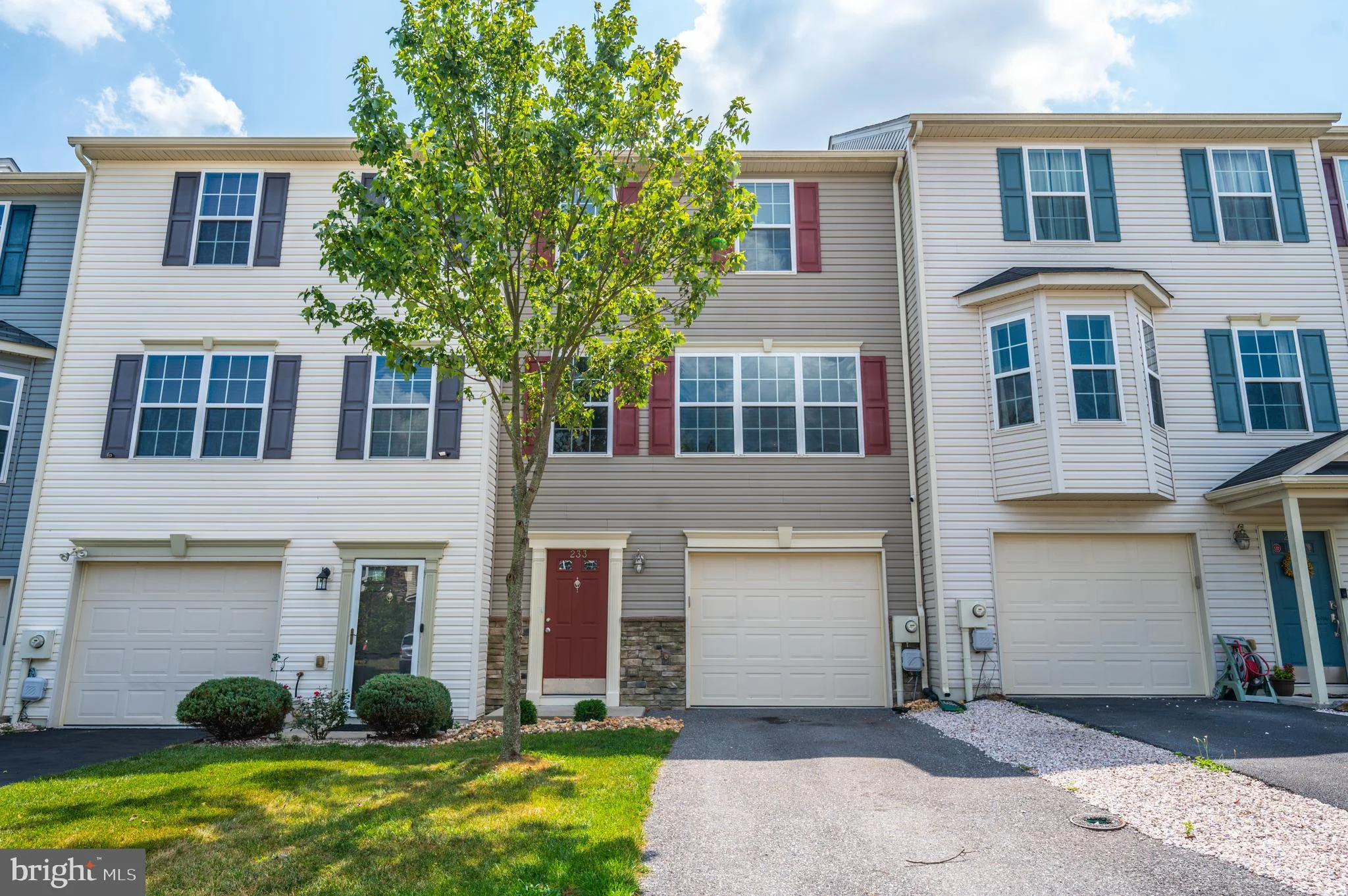 233 Morlatt Lane, Martinsburg, WV 25404