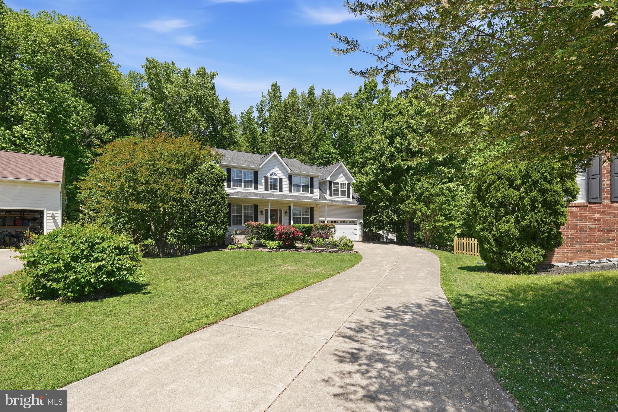 12 PIN OAK COURT