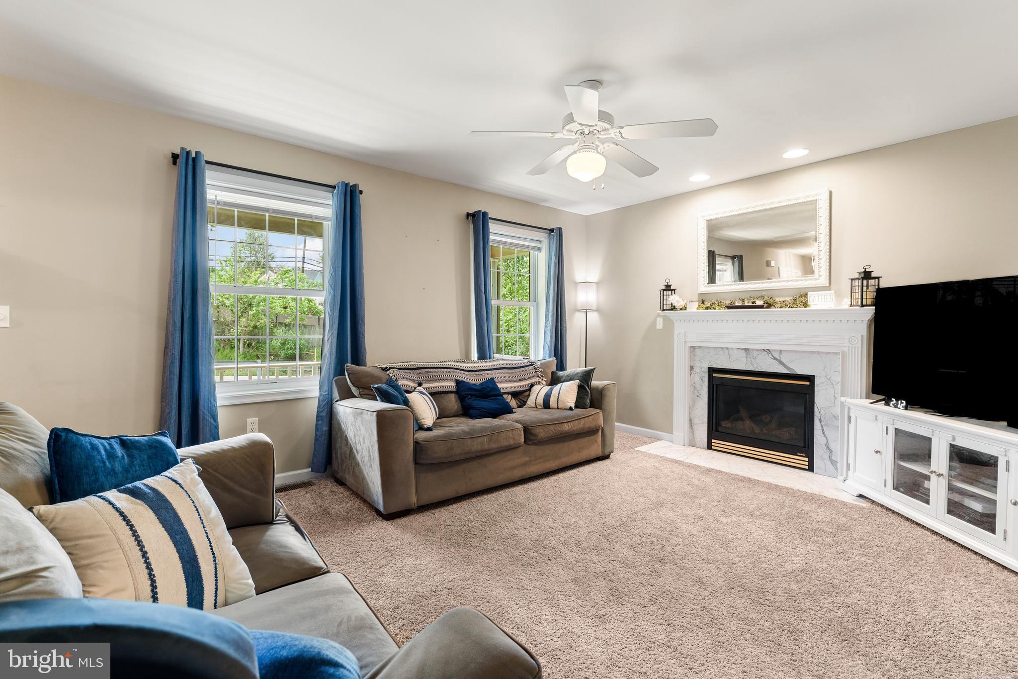 1459 COLONIAL ROAD