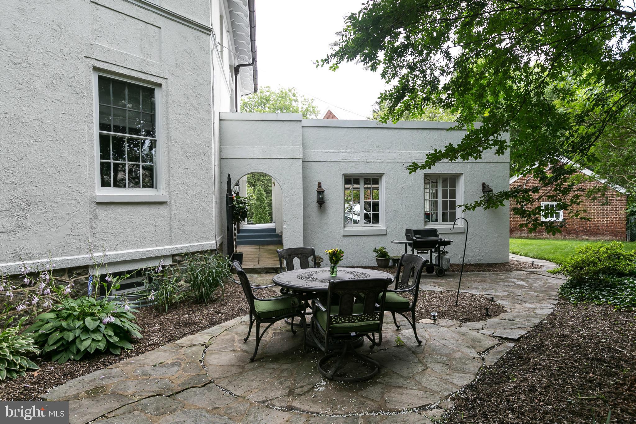 GUILFORD - Residential