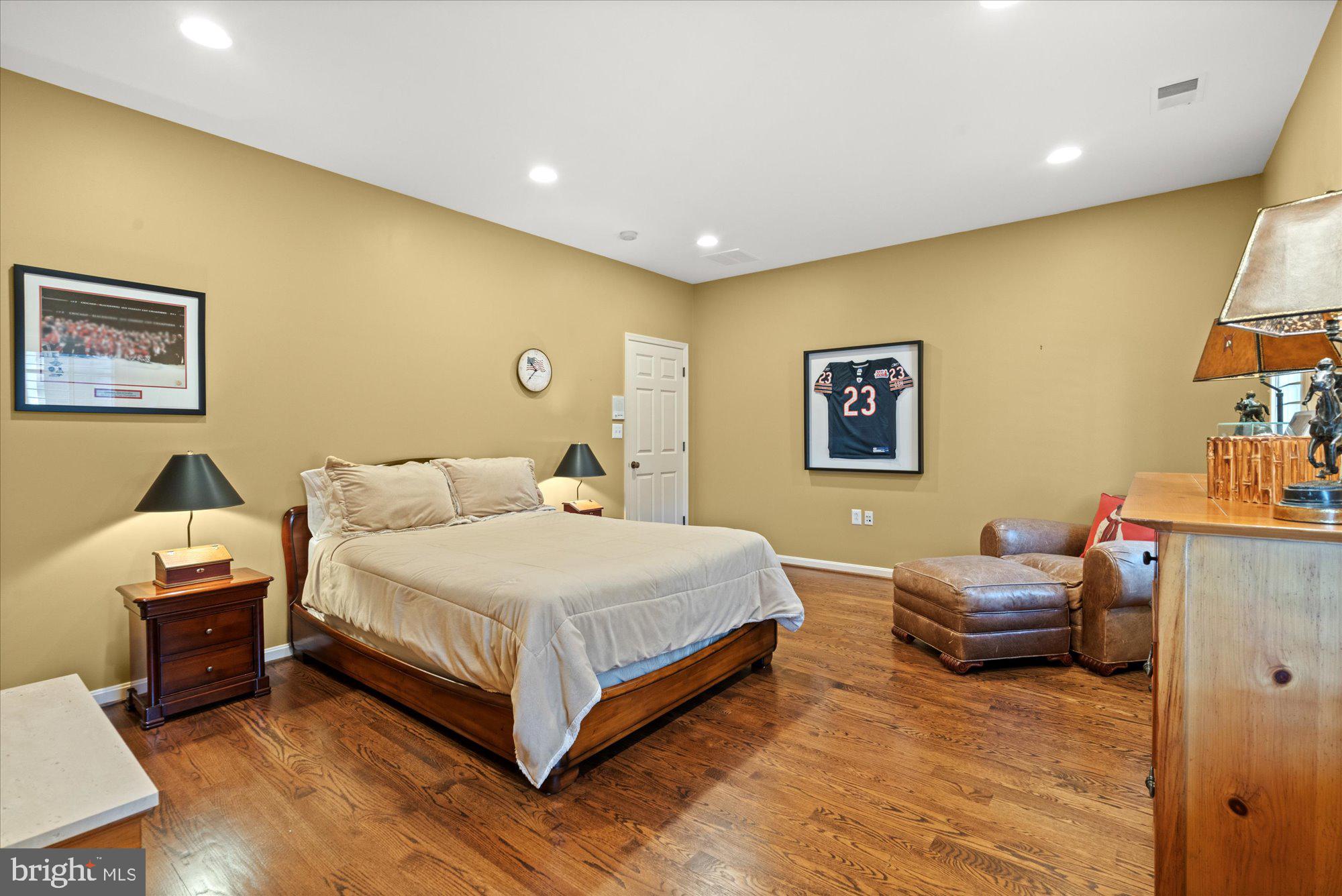 FOGGYS PASTURE - Residential