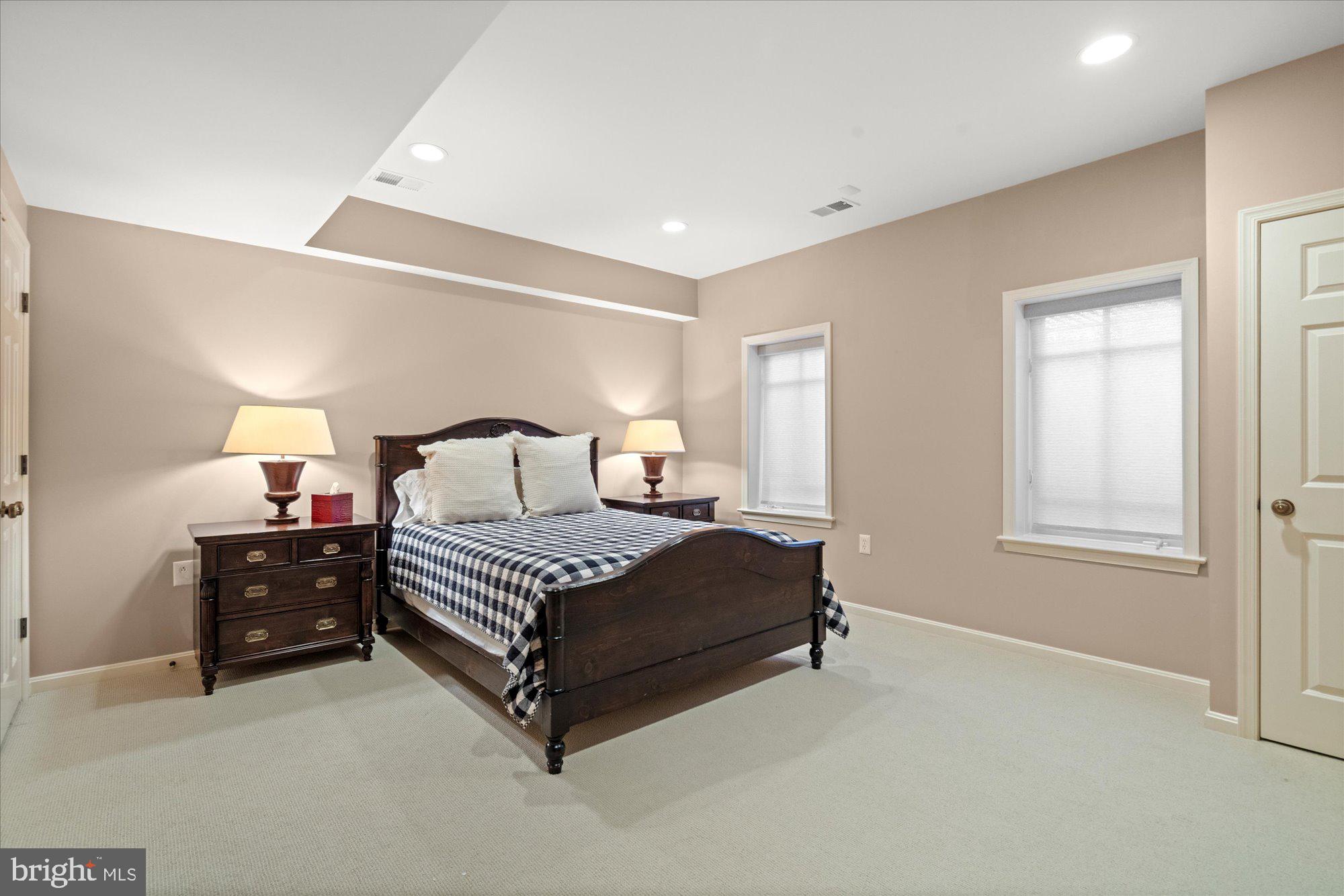 FOGGYS PASTURE - Residential