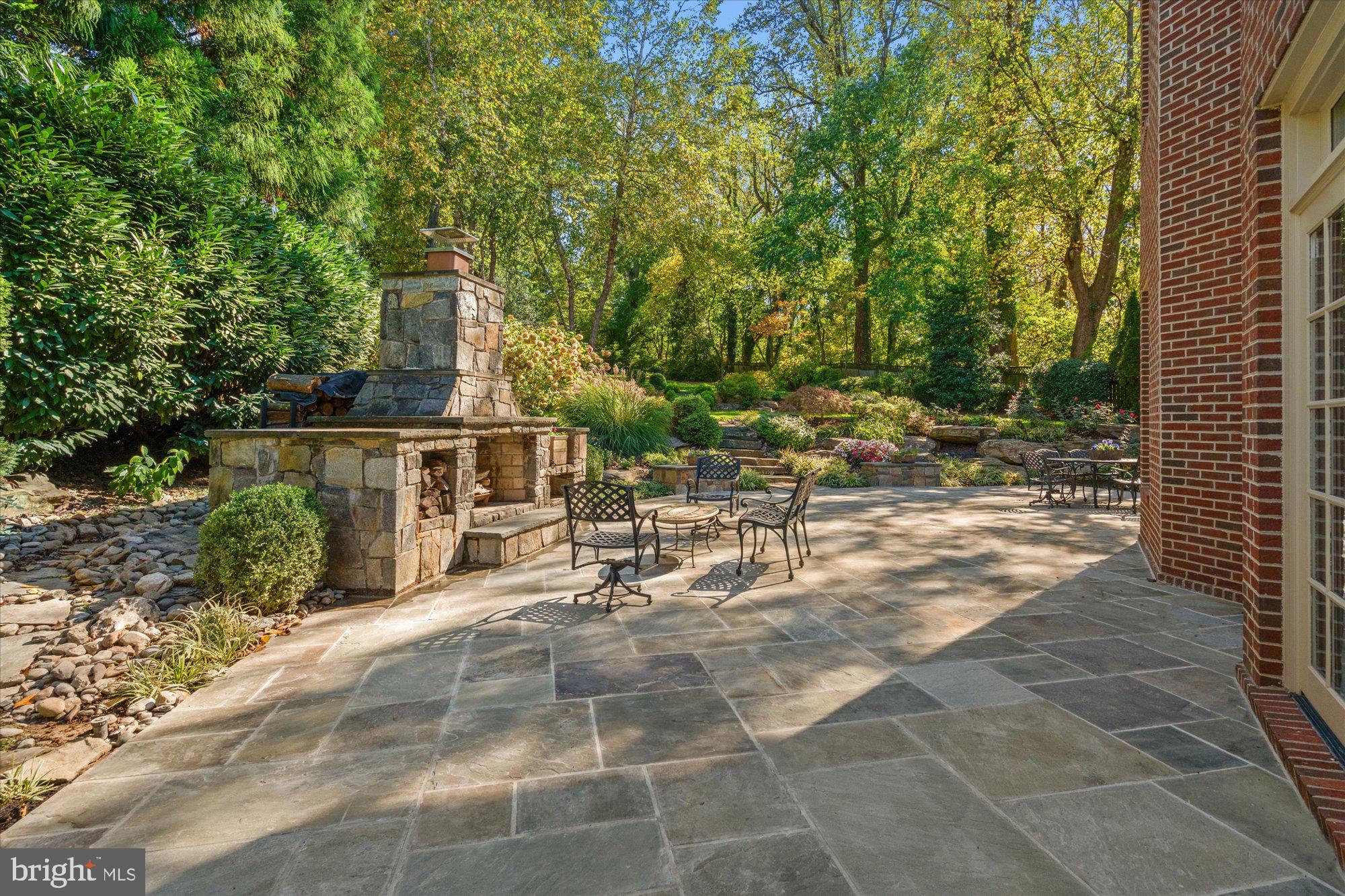 FOGGYS PASTURE - Residential