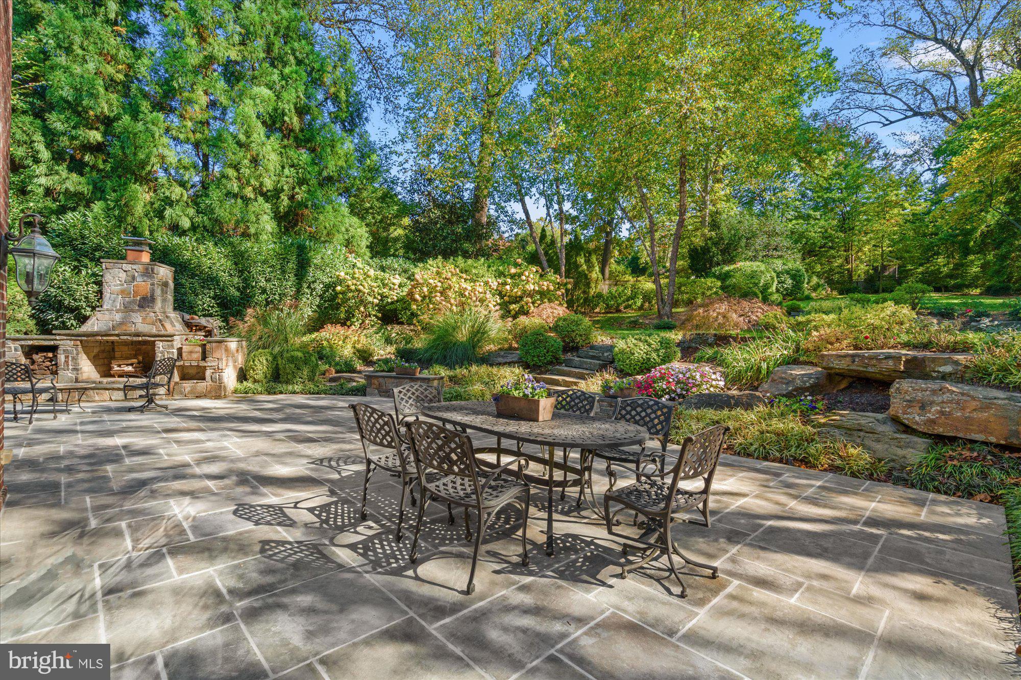 FOGGYS PASTURE - Residential