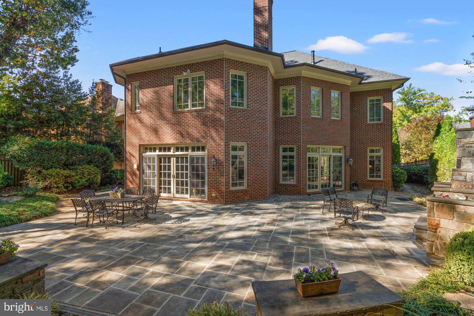 FOGGYS PASTURE - Residential