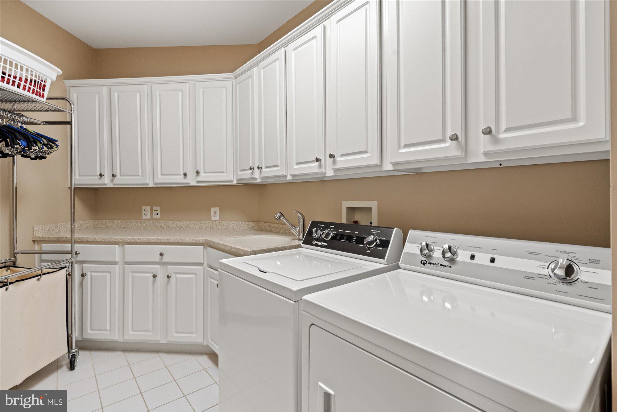 FOGGYS PASTURE - Residential