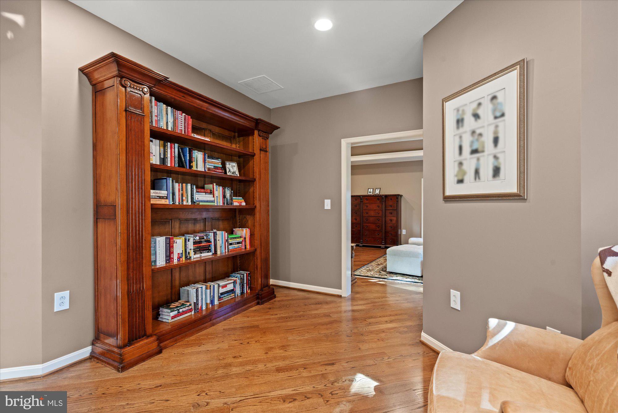 FOGGYS PASTURE - Residential