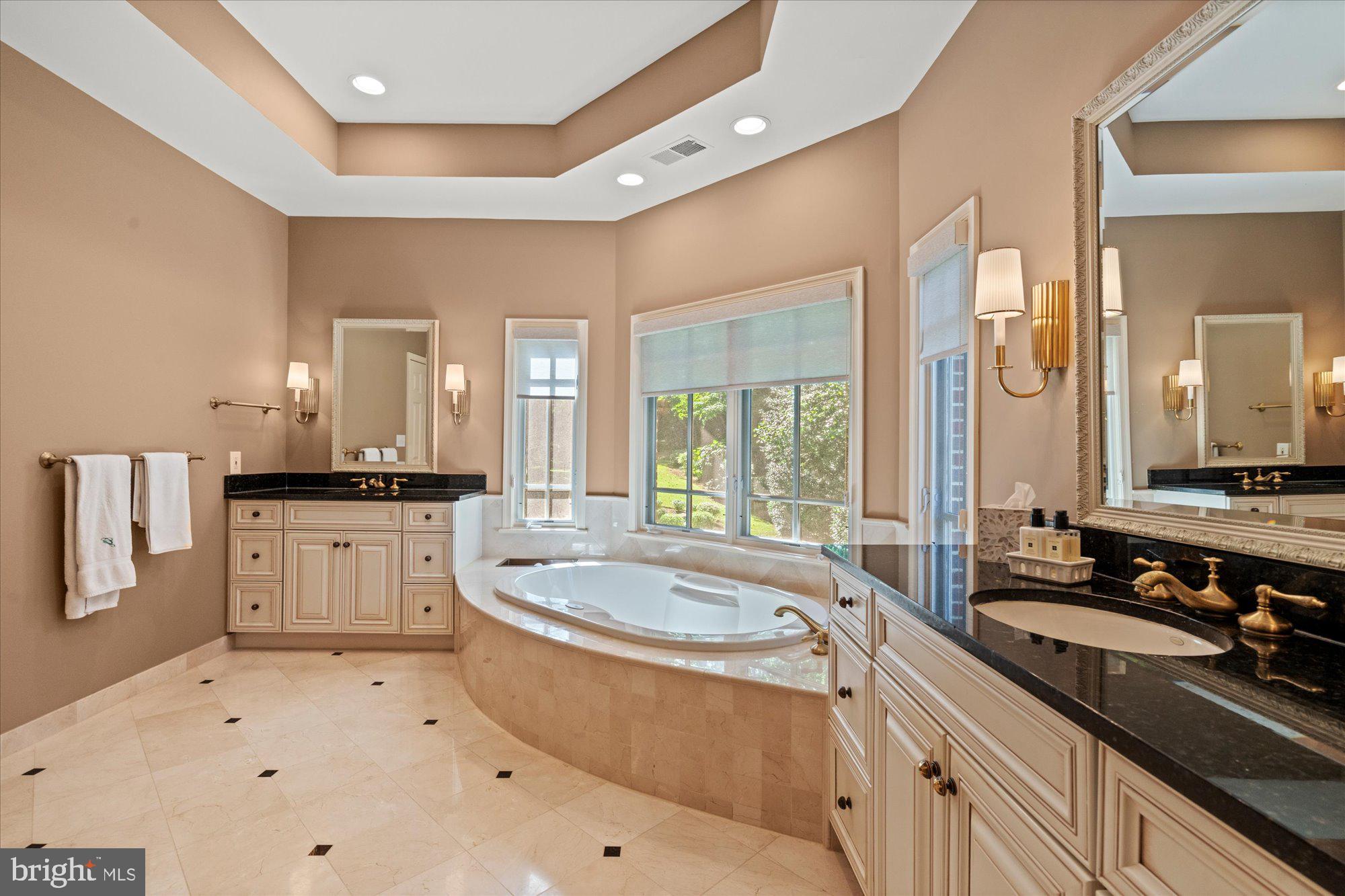 FOGGYS PASTURE - Residential