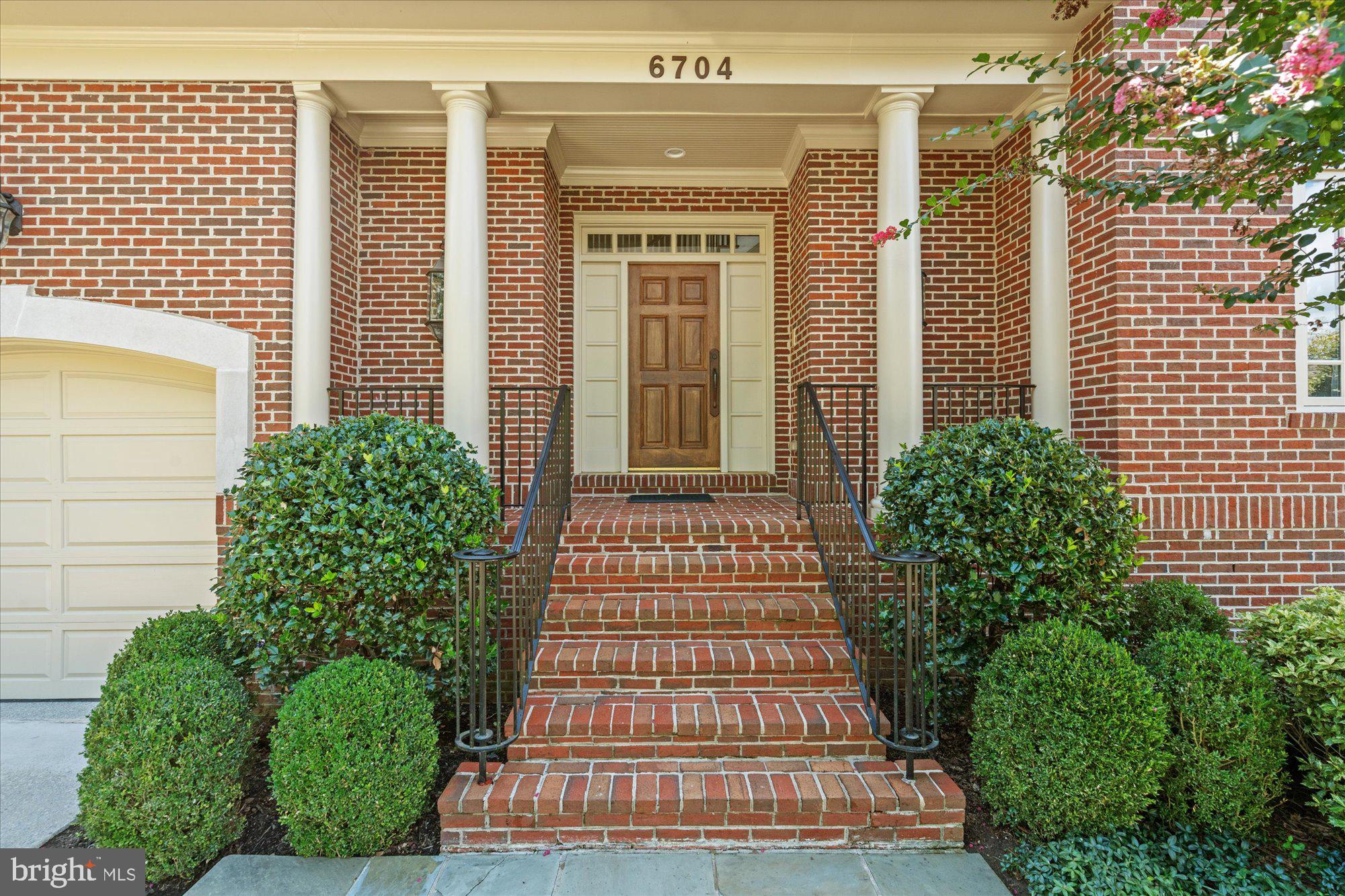 6704 HONESTY DRIVE