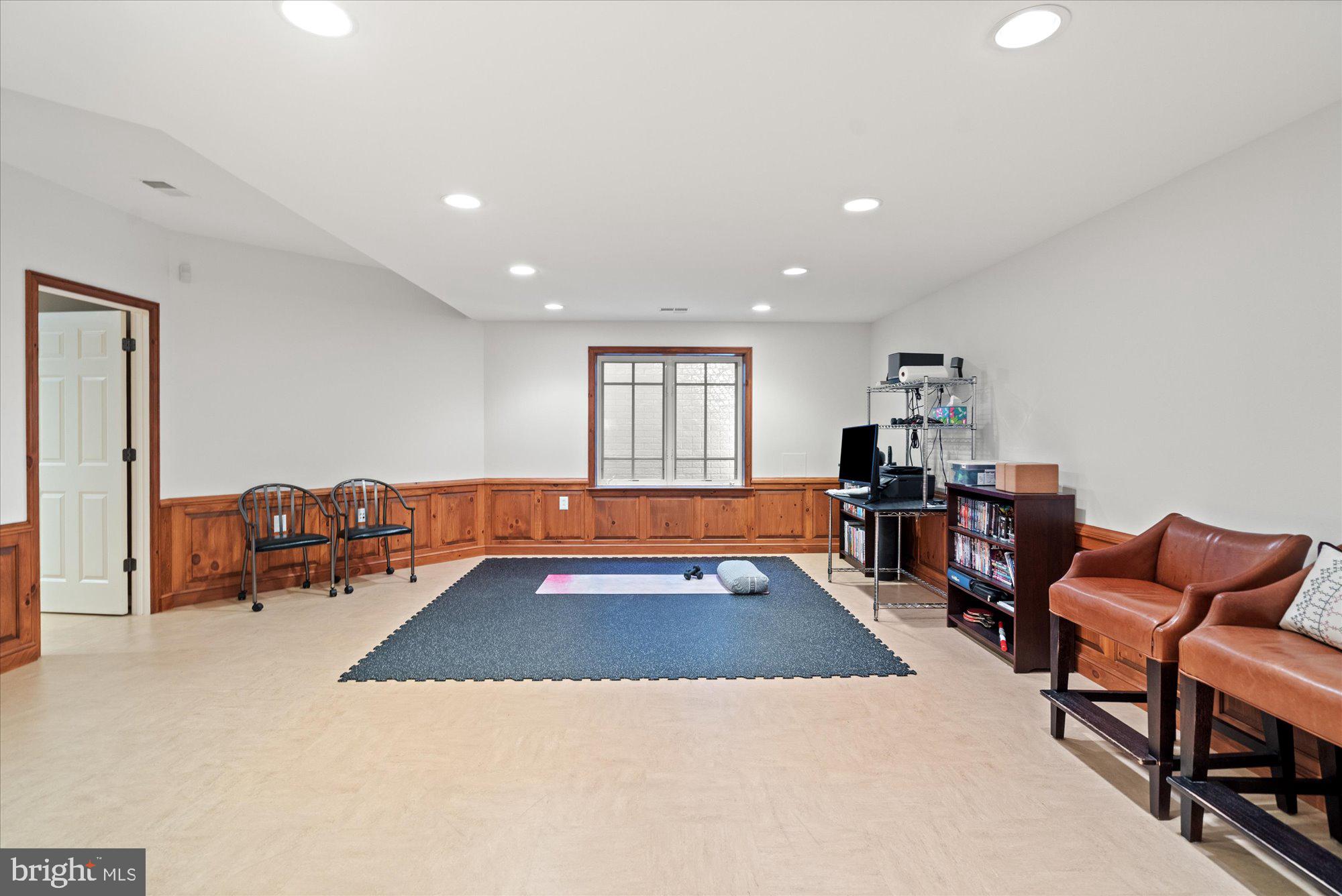 FOGGYS PASTURE - Residential